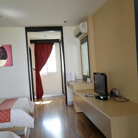 Panatara Hotel ชุมพร ภายนอก รูปภาพ