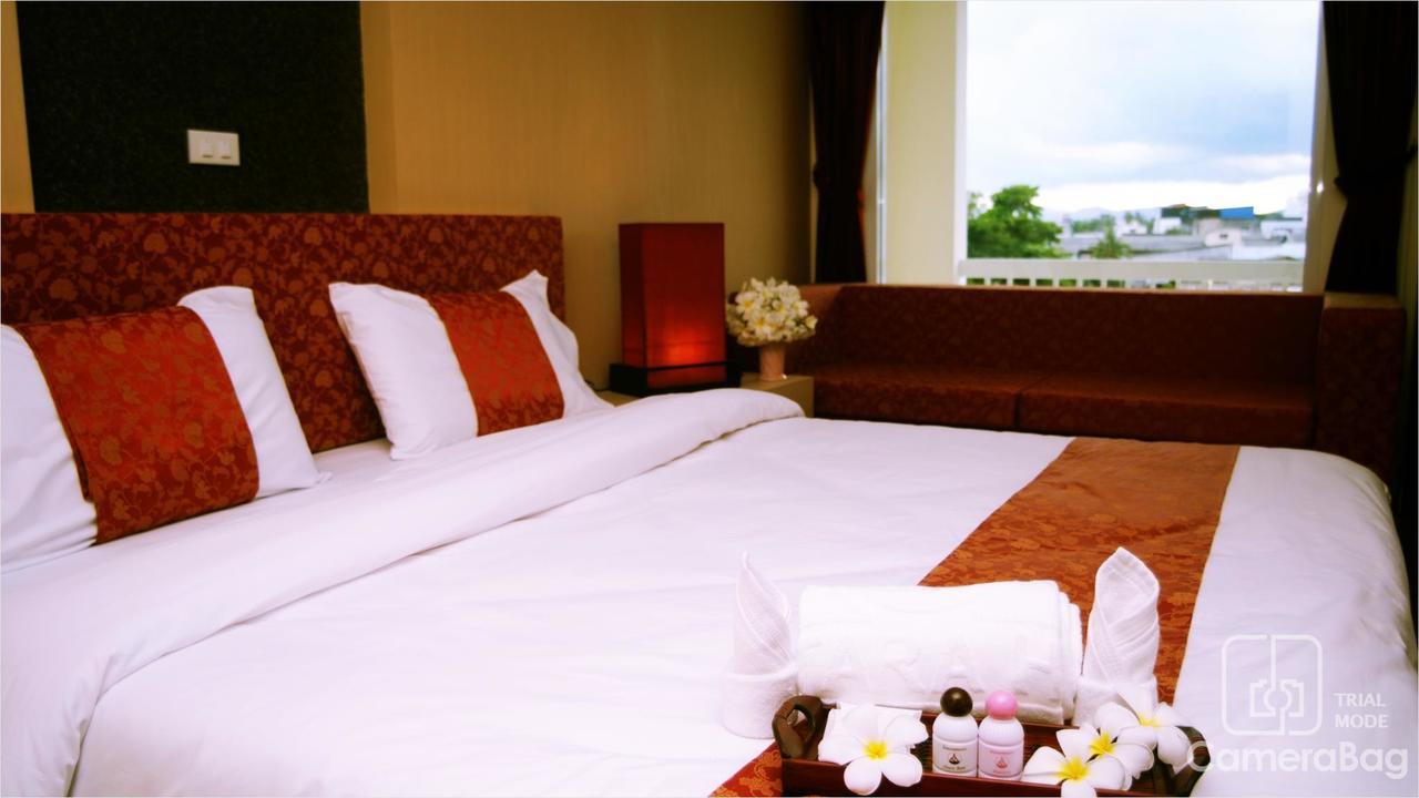 Panatara Hotel ชุมพร ภายนอก รูปภาพ